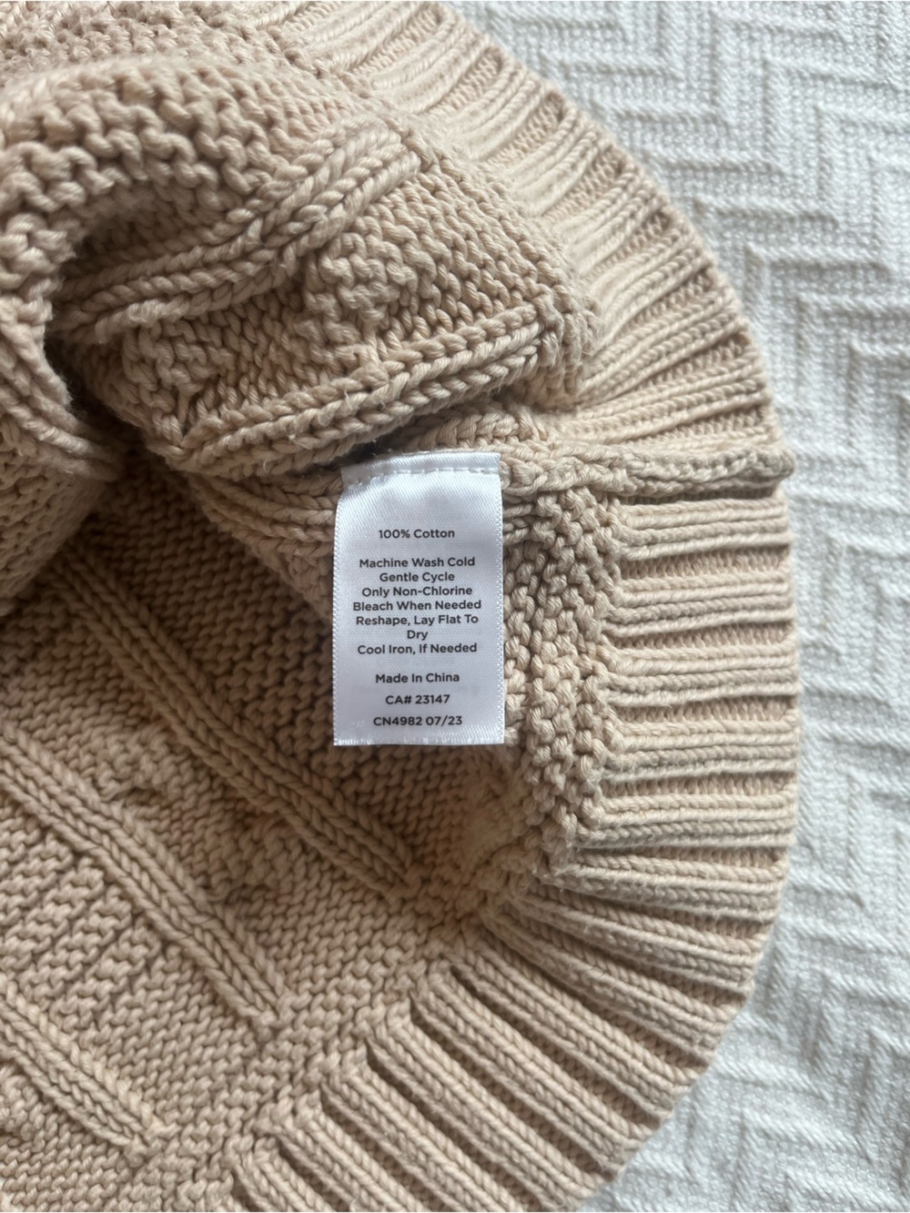 Cable Knit Toggle Front Cardigan - Picture 7 of 10